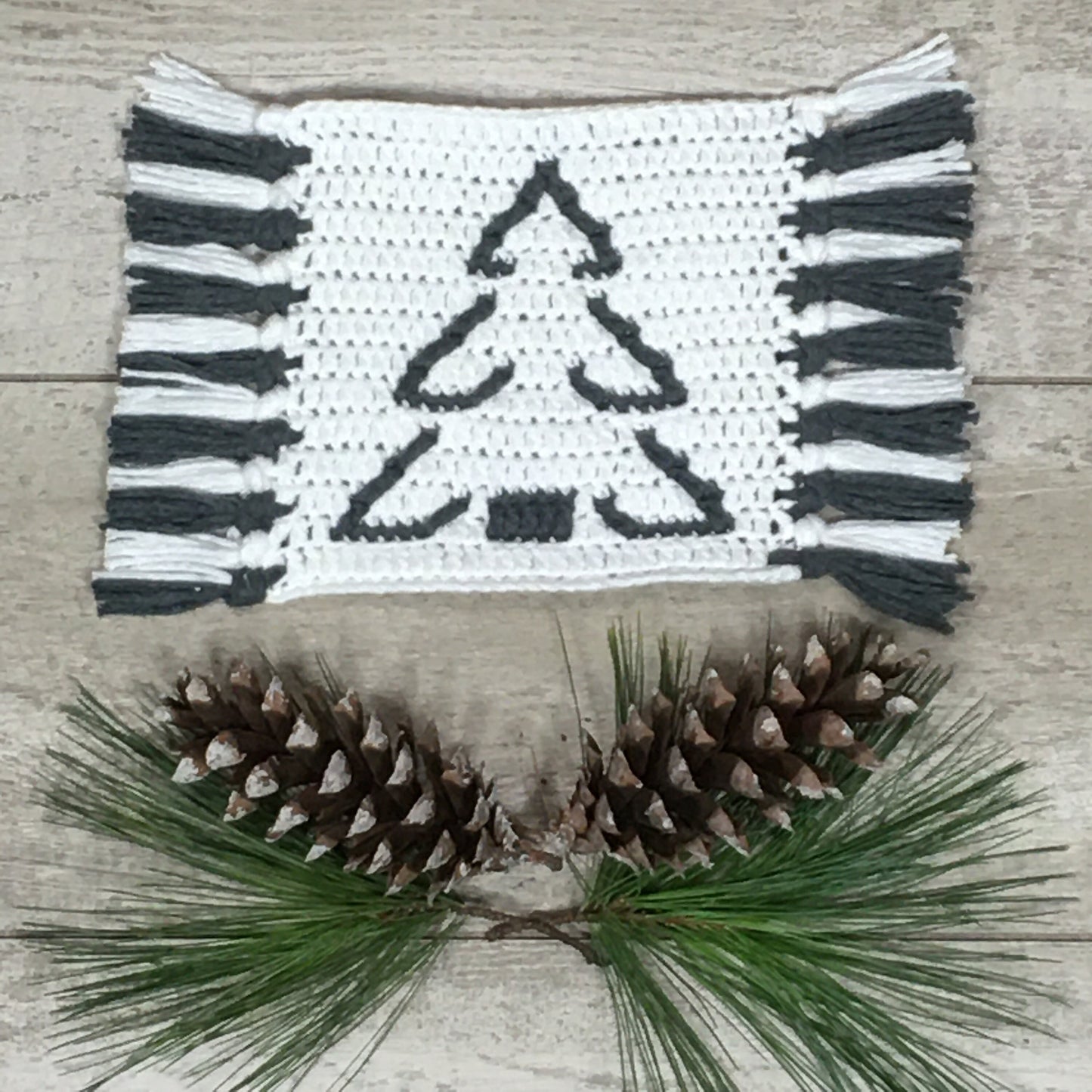 Christmas Tree Mug Rugs and Placemat