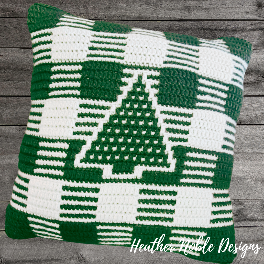 Christmas Tree Pillow – Mosaic Crochet Pattern (PDF Pattern)