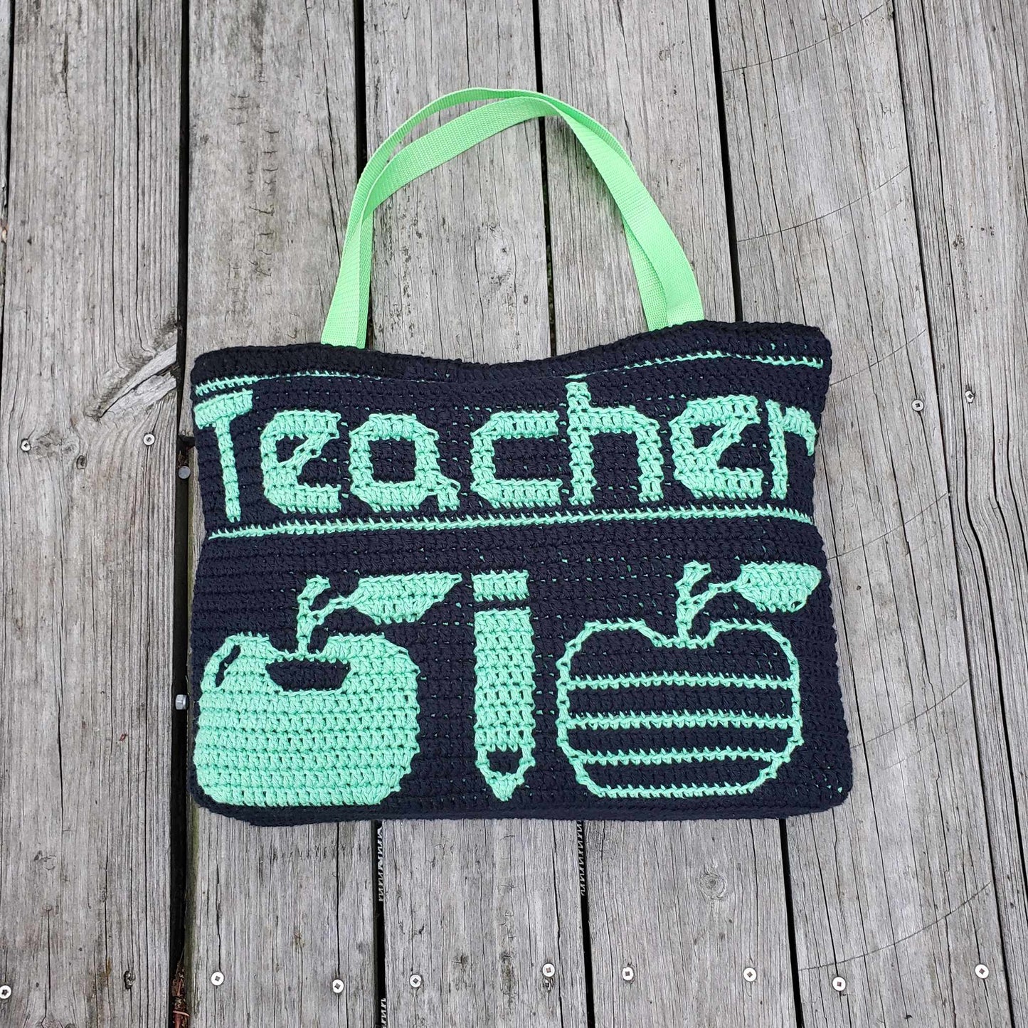 Apples for the Teacher Tote, Mosaic Crochet Pattern (PDF Pattern)