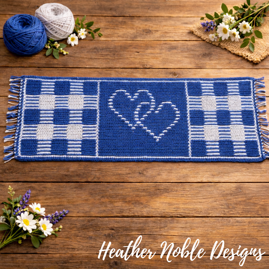 Interlocking Hearts, Mosaic Crochet Table Runner Pattern (PDF Pattern)