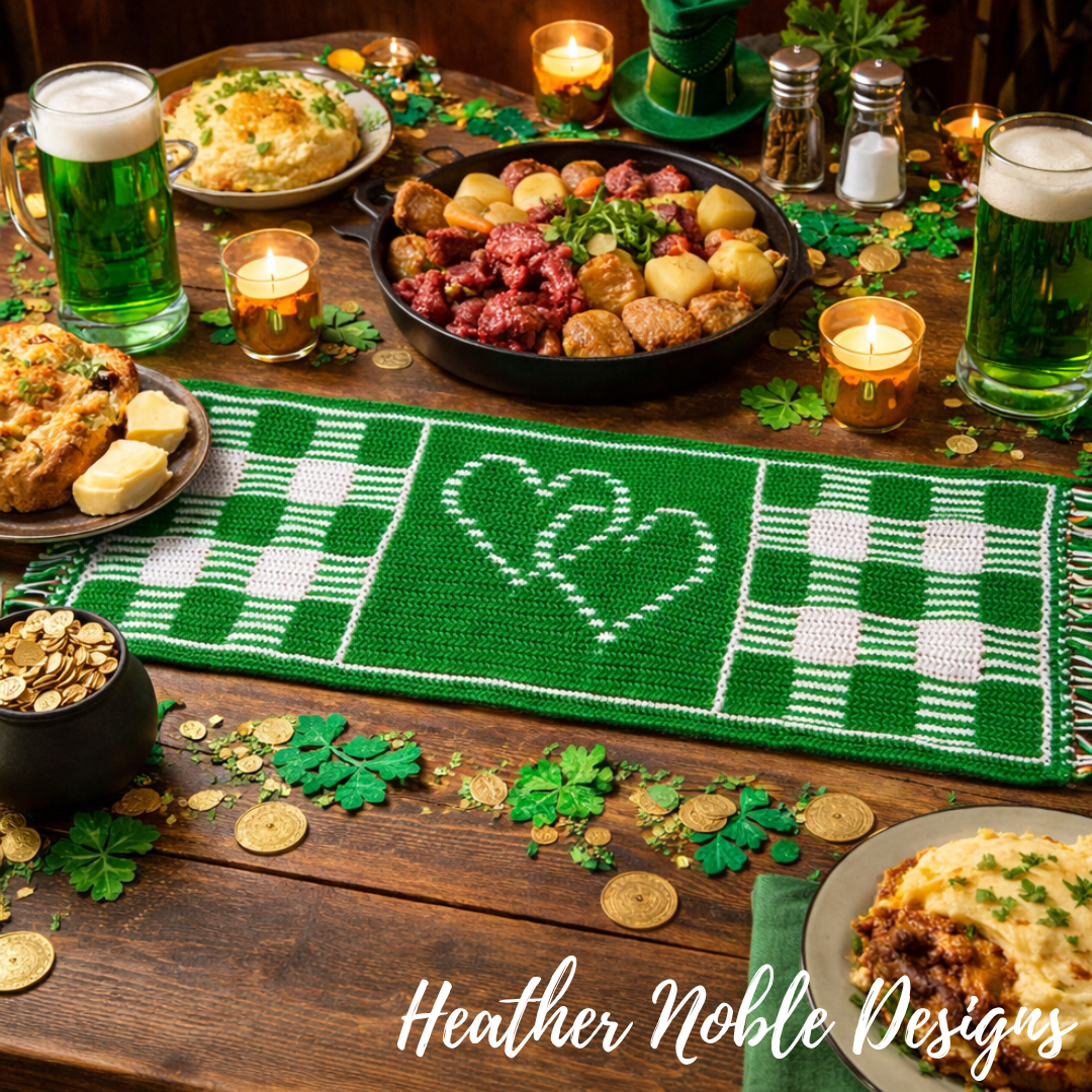 Interlocking Hearts, Mosaic Crochet Table Runner Pattern (PDF Pattern)