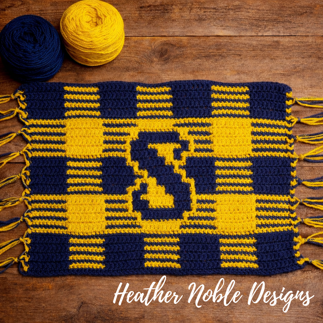 Monogram "S" Placemat - Mosaic Crochet Pattern (PDF Pattern)