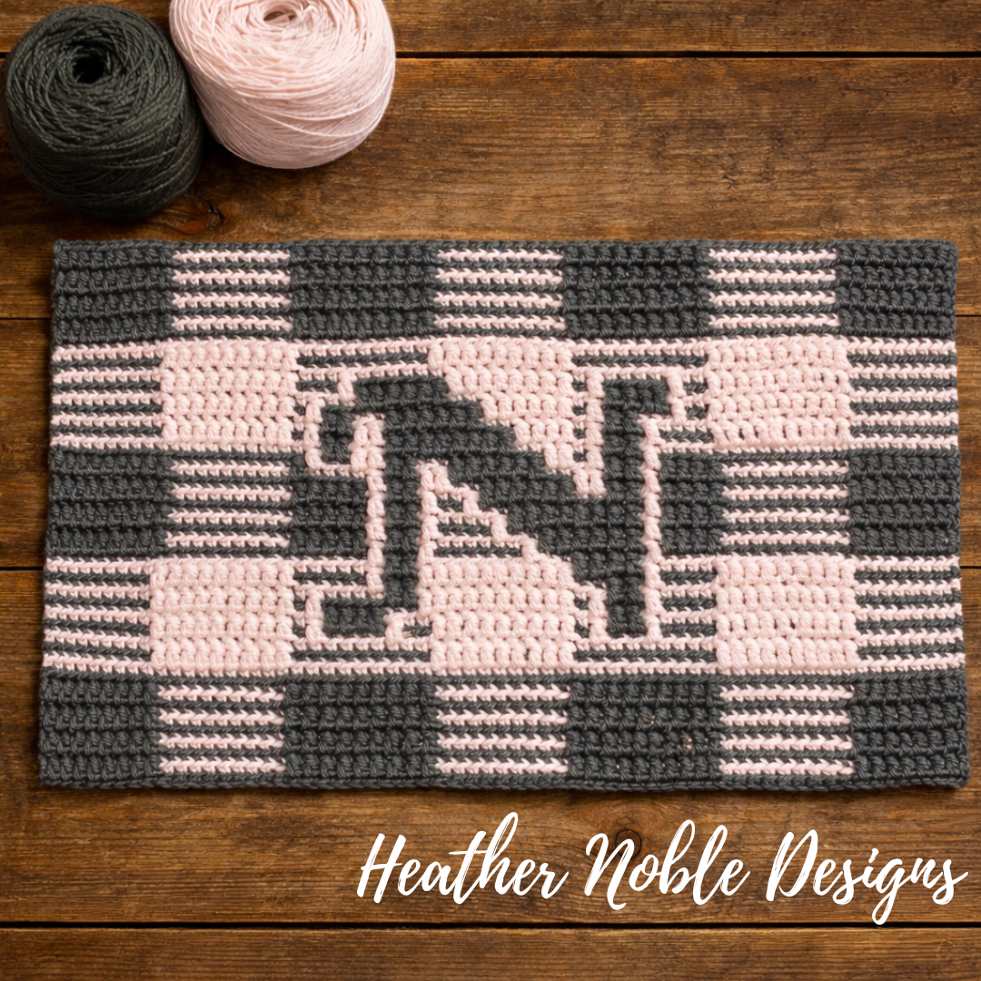 Monogram "N" Placemat - Mosaic Crochet Pattern (PDF Pattern)