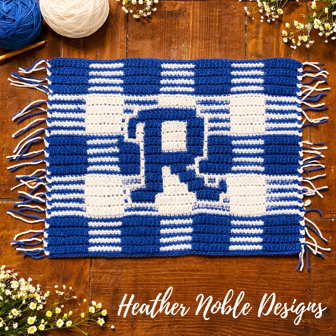 Monogram "R" Placemat - Mosaic Crochet Pattern (PDF Pattern)