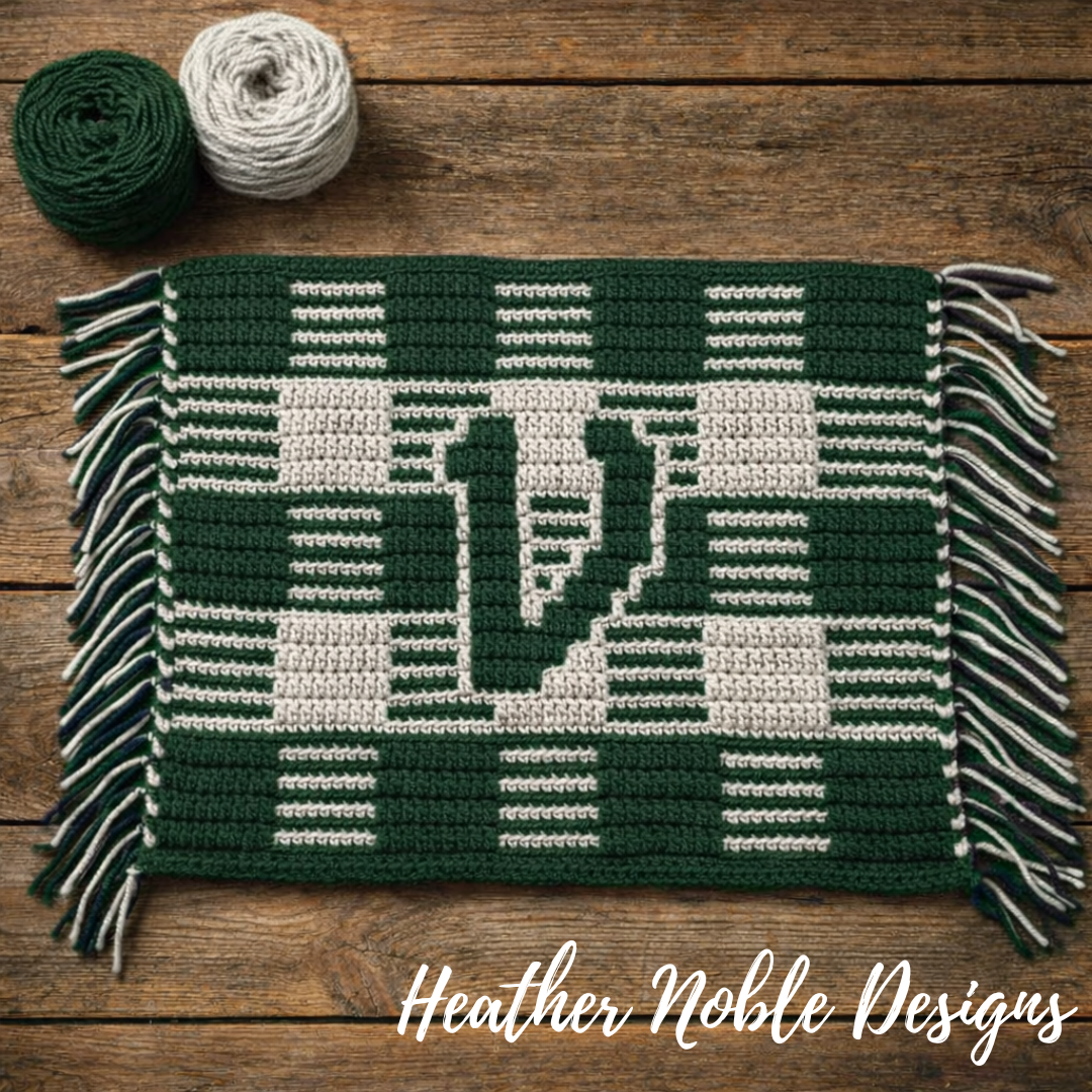 Monogram "V" Placemat - Mosaic Crochet Pattern (PDF Pattern)