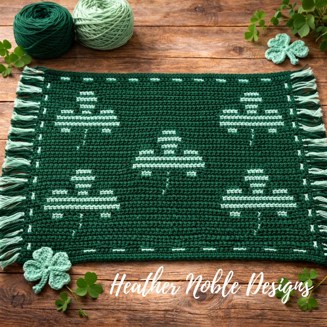Shamrock Placemat, Mosaic Crochet Pattern, St Patrick's Day (PDF Pattern)